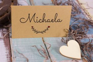 jednoduche svadobne menovky