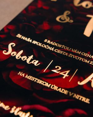 Metalické svadobné oznámenia so šípovými ružami, zlatá metalická potlač